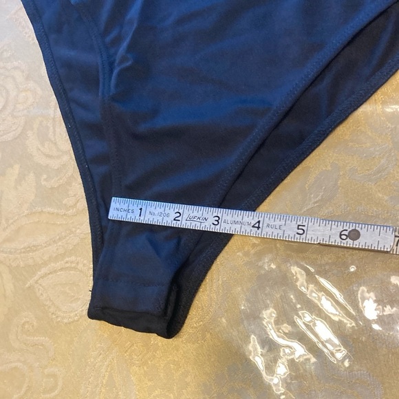 SHEIN Privé 1pc Stereo Flower Halter Neck Backless Bodysuit size L new - Picture 16 of 16